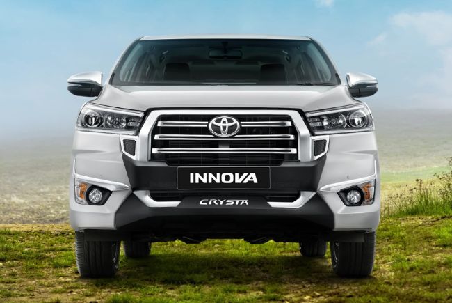 innova crysta manual
